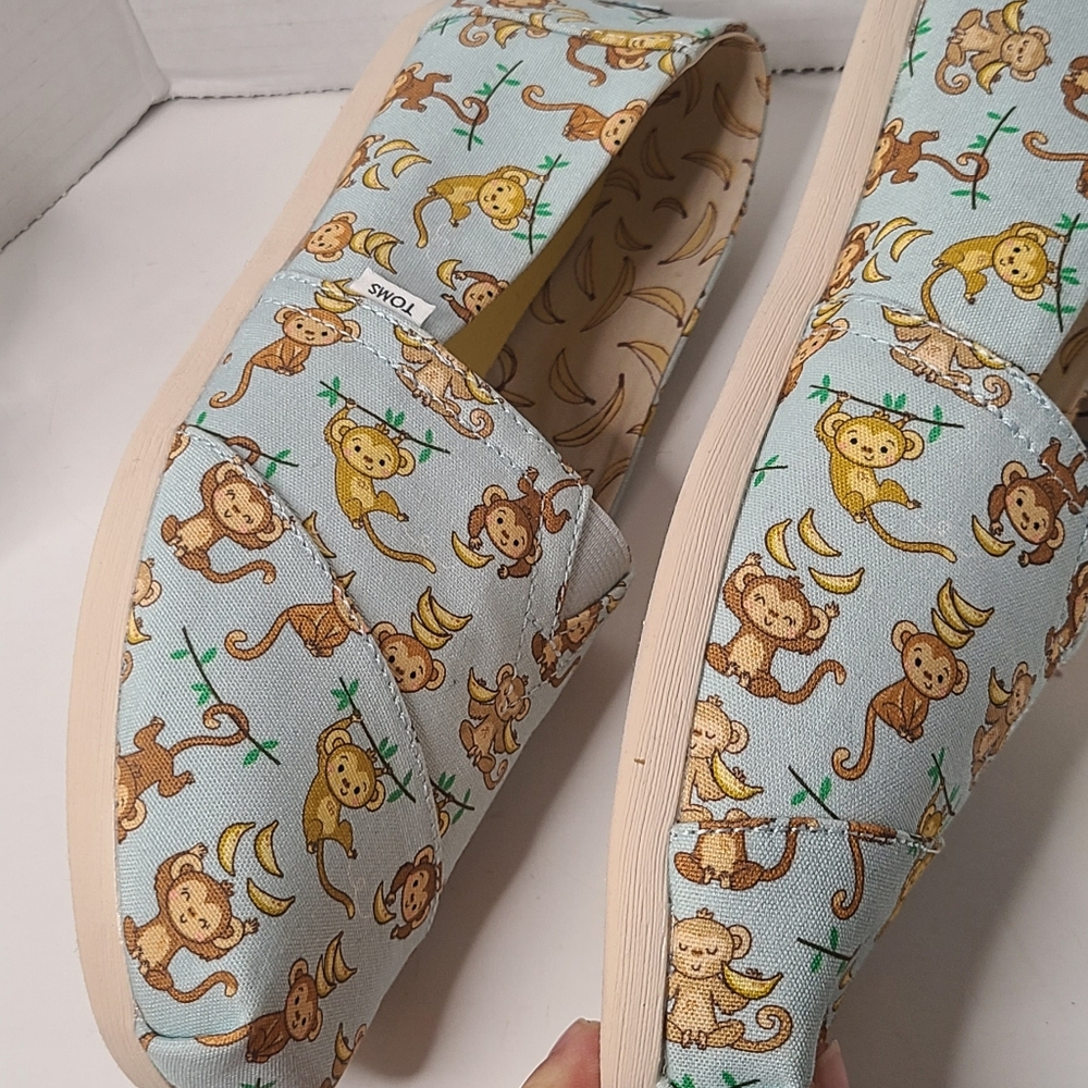 TOMS Monkey Bananas Ortholite Shoes size 7W NWT - Picture 7 of 13